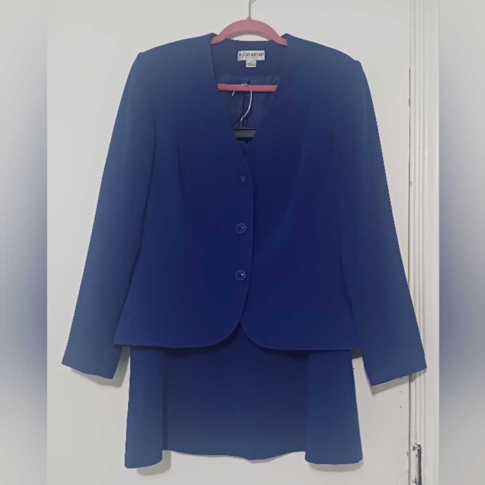 John Meyer of Norwic blue suit blazer and skirt set
